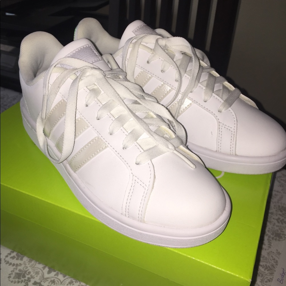 Women’s Adidas Cloudfoam Sneakers